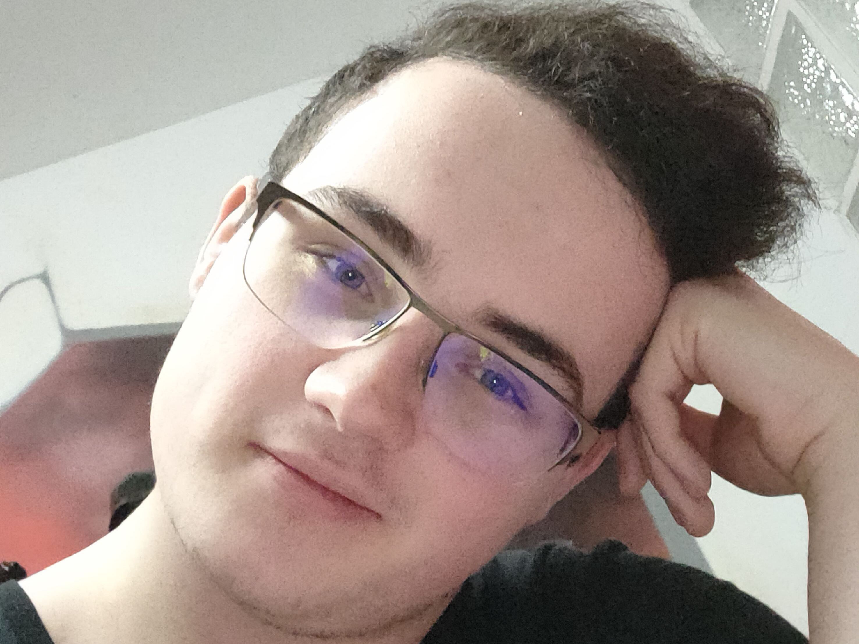 Frencho immagine del profilo del modello di cam