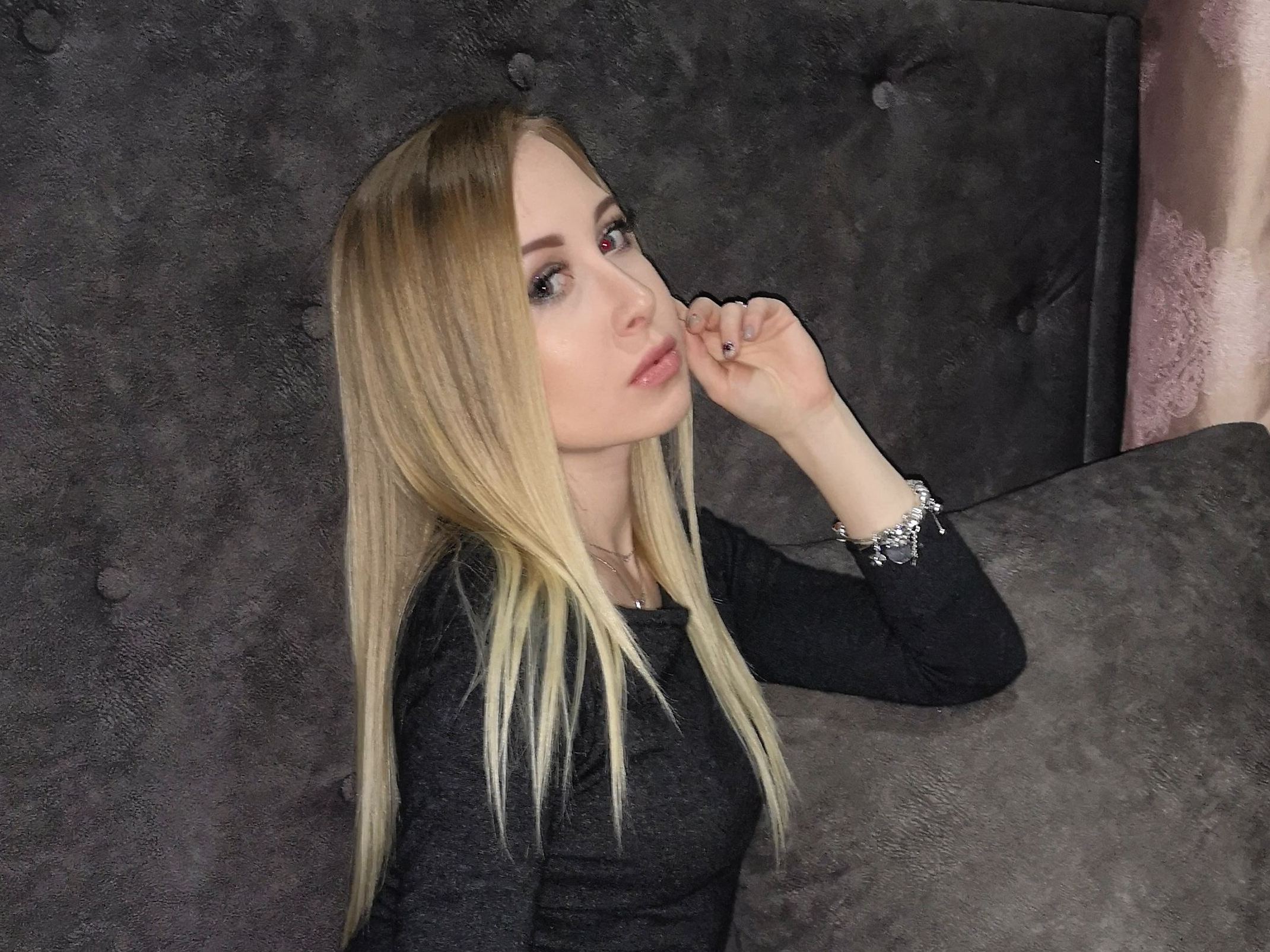 Image de profil du modèle de webcam Chiara92