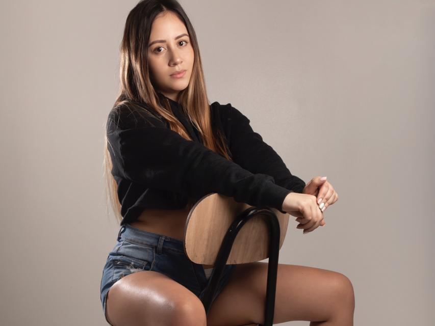 Alicia_Sanz immagine del profilo del modello di cam