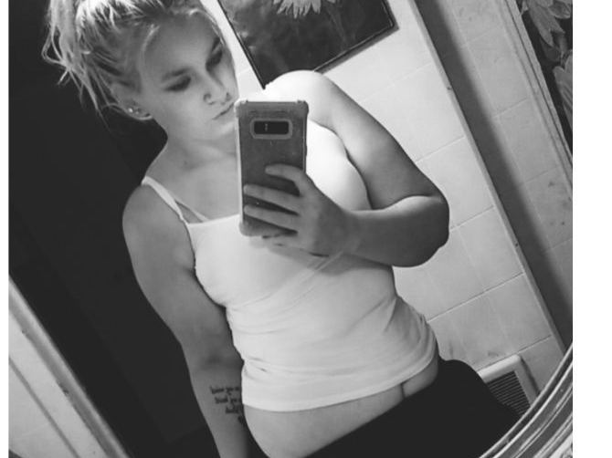 Image de profil du modèle de webcam Blondebombshell92