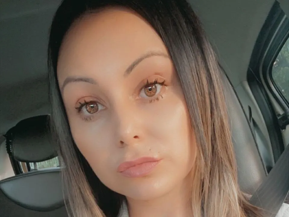 XxNaughty_EmilyxX cam model profile picture