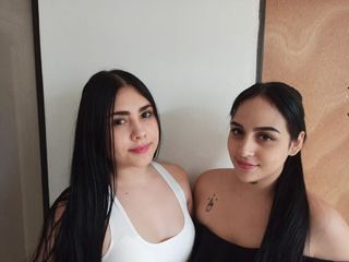 Profilbilde av Melody_and_anais webkamera modell