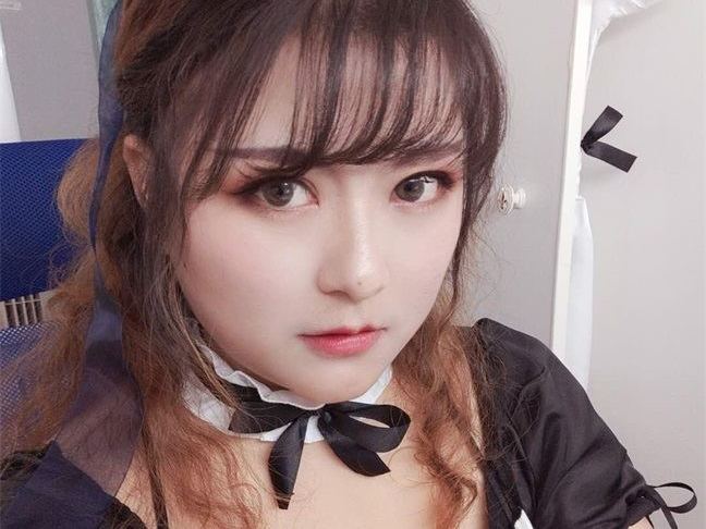 Foto de perfil de modelo de webcam de Matildaliu 