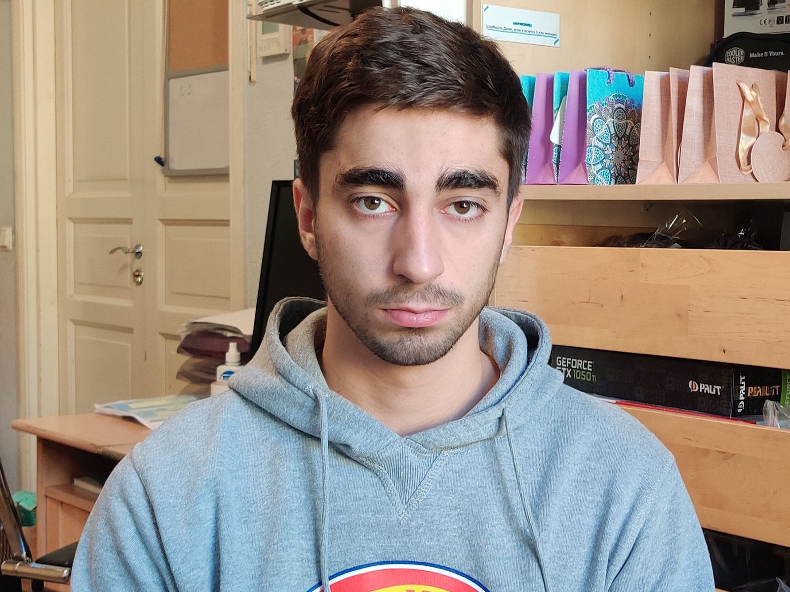AlanHard profilbild på webbkameramodell 
