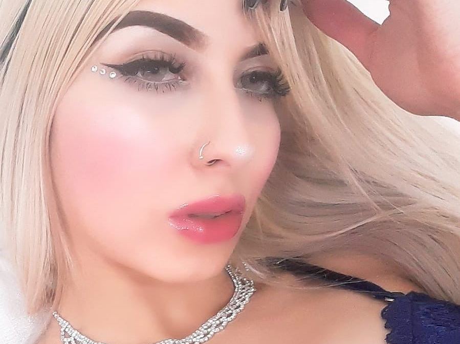 Imagen de perfil de modelo de cámara web de SaraGreey