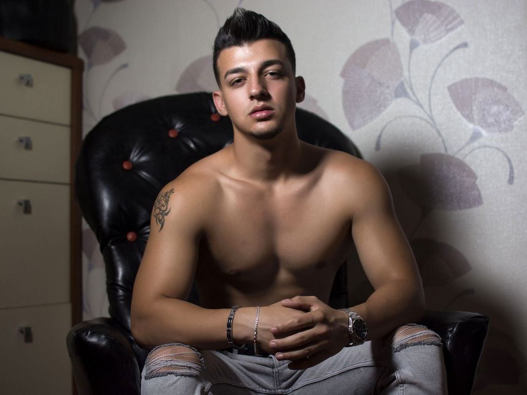 AndrewGunn profielfoto van cam model 