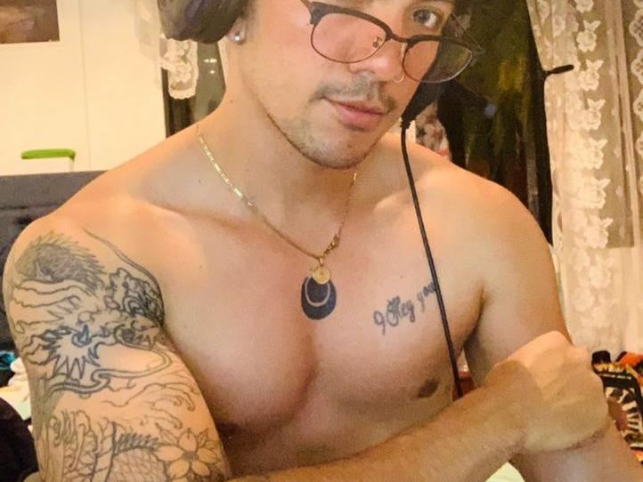 apolotanaka cam model profile picture 