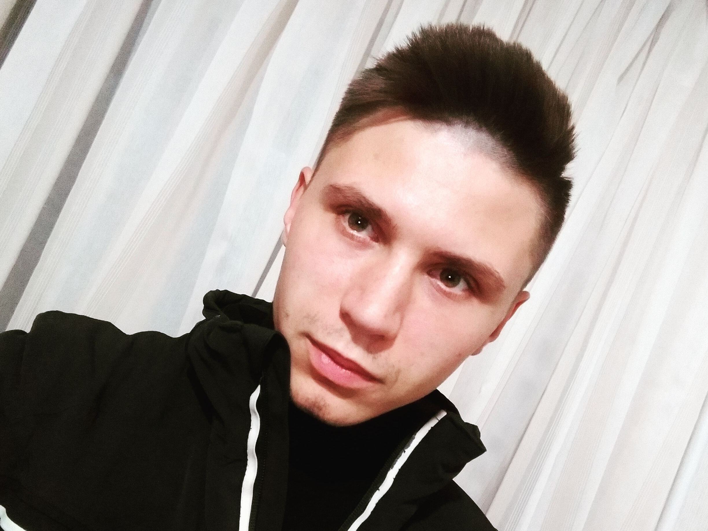 Foto de perfil de modelo de webcam de AlexXSunnyOh 