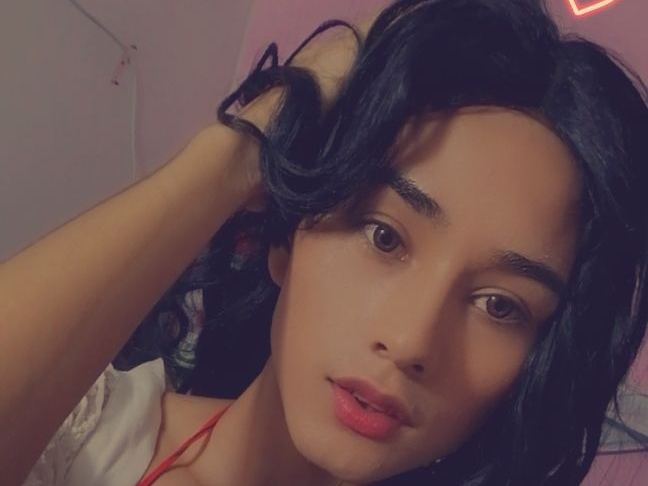Image de profil du modèle de webcam x_lanena_x