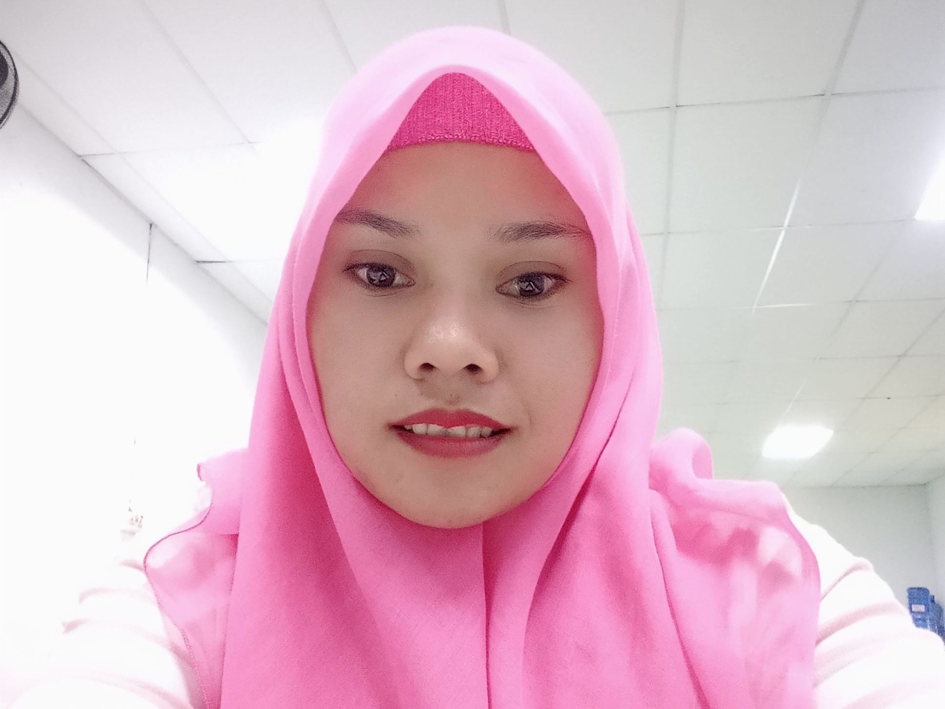 Evitukmana profilbild på webbkameramodell 