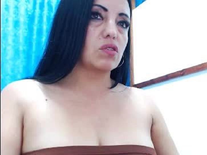 Elianna75 immagine del profilo del modello di cam