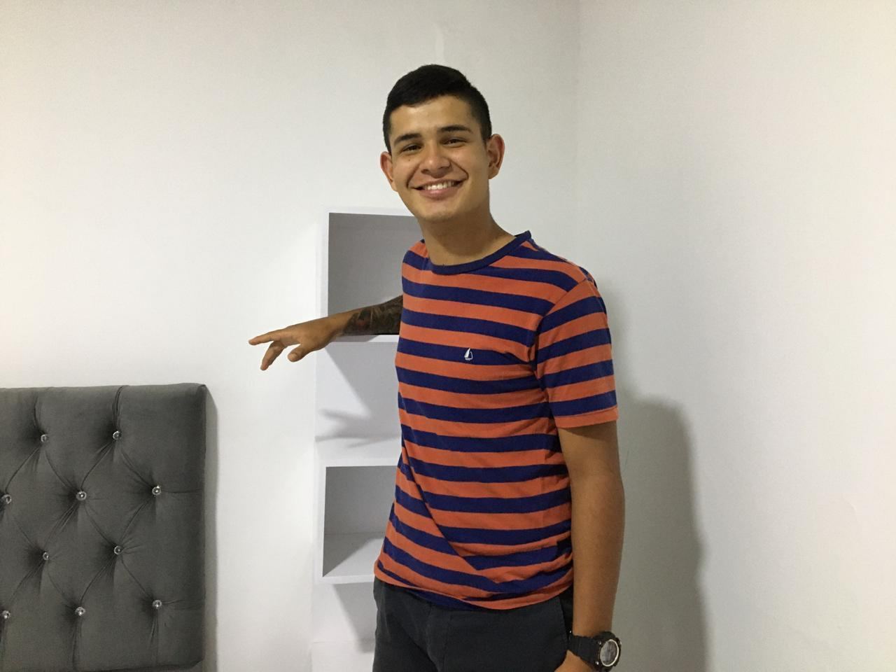 Imagen de perfil de modelo de cámara web de JordyPervert