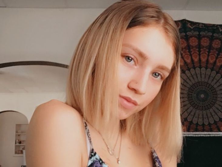 Profilbilde av Badblondie33 webkamera modell