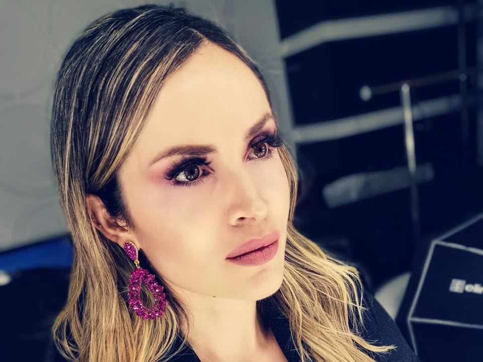 AllexaBrown cam model profile picture 