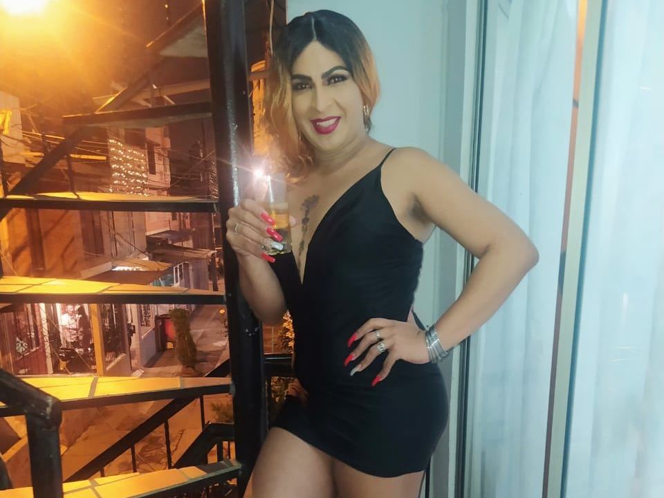 Foto de perfil de modelo de webcam de ericka_morena_hot 