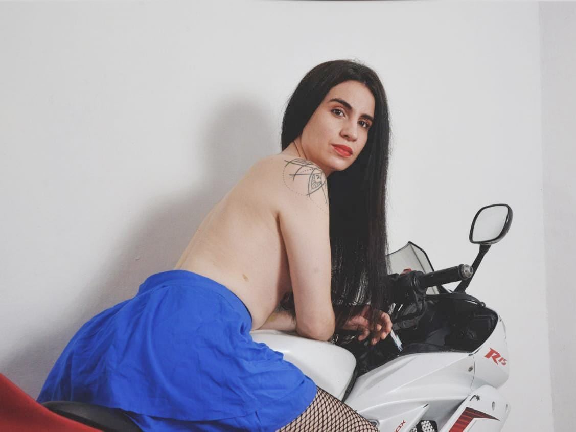Camila_froyd Profilbild des Cam-Modells 