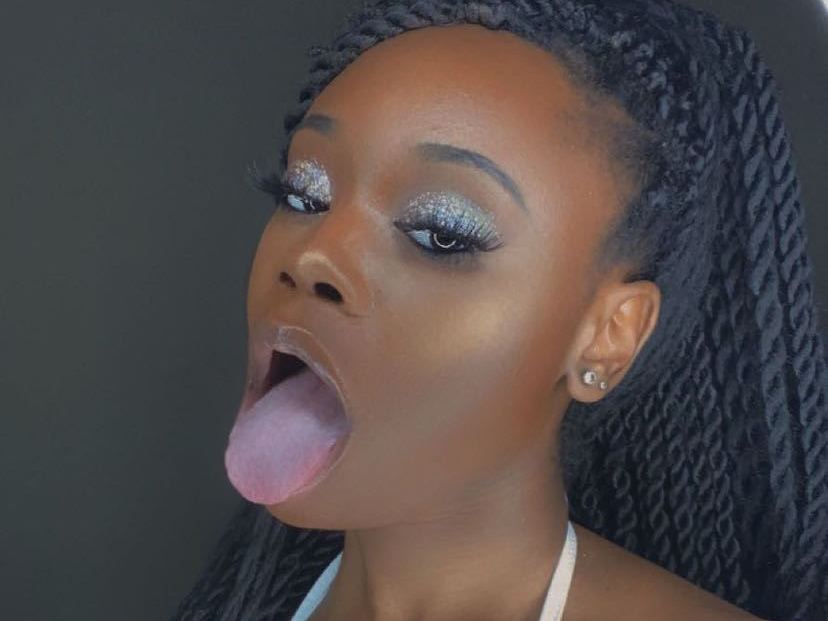 Image de profil du modèle de webcam Hottchocolate970