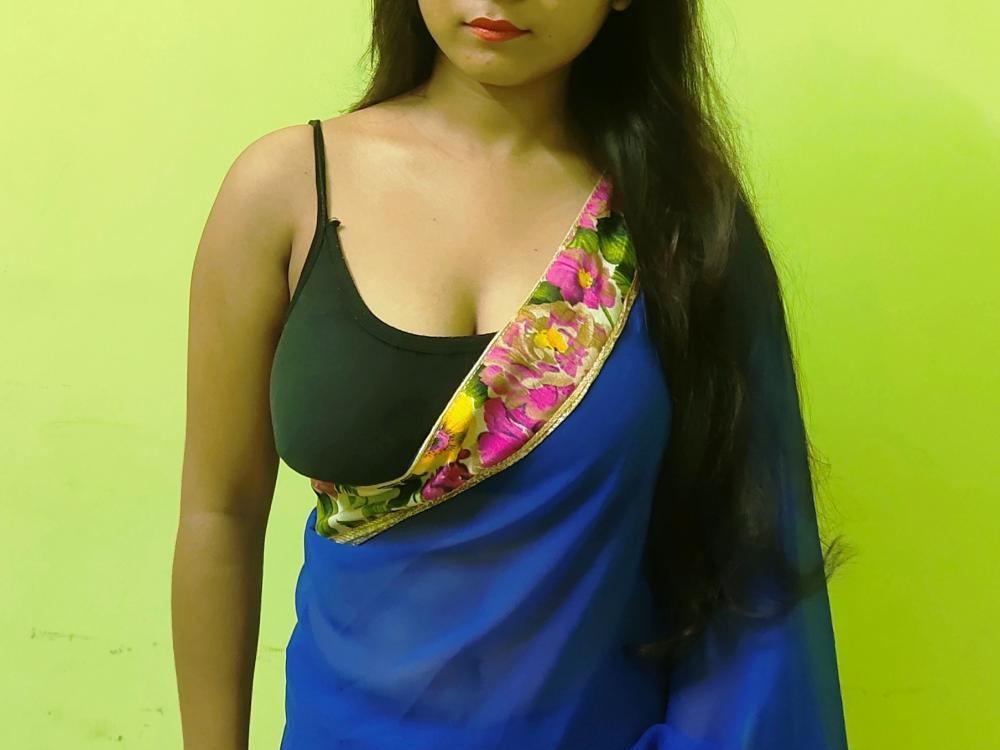 Image de profil du modèle de webcam INDIAN_SCARLETTT