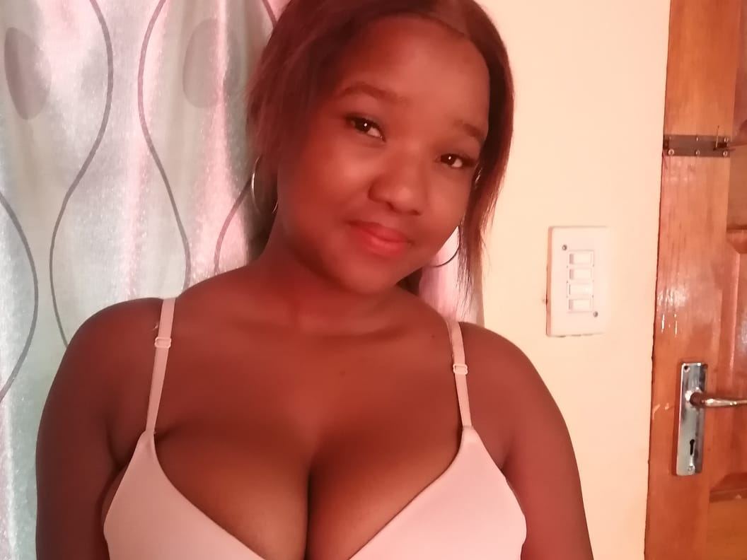 Profilbilde av EbonySwtFire69 webkamera modell