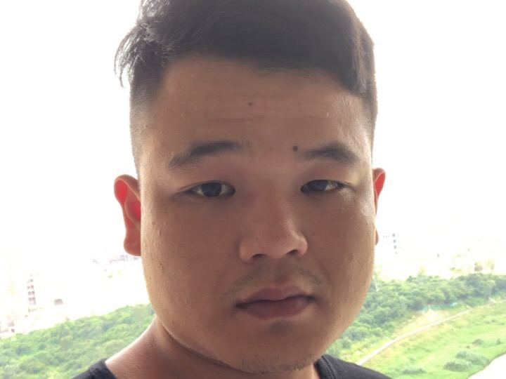 Fengmisimi profilbild på webbkameramodell 