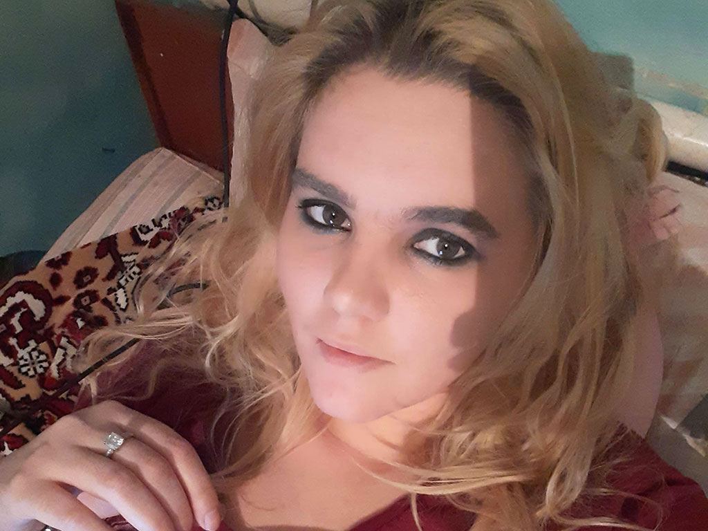 Halisiya profilbild på webbkameramodell 