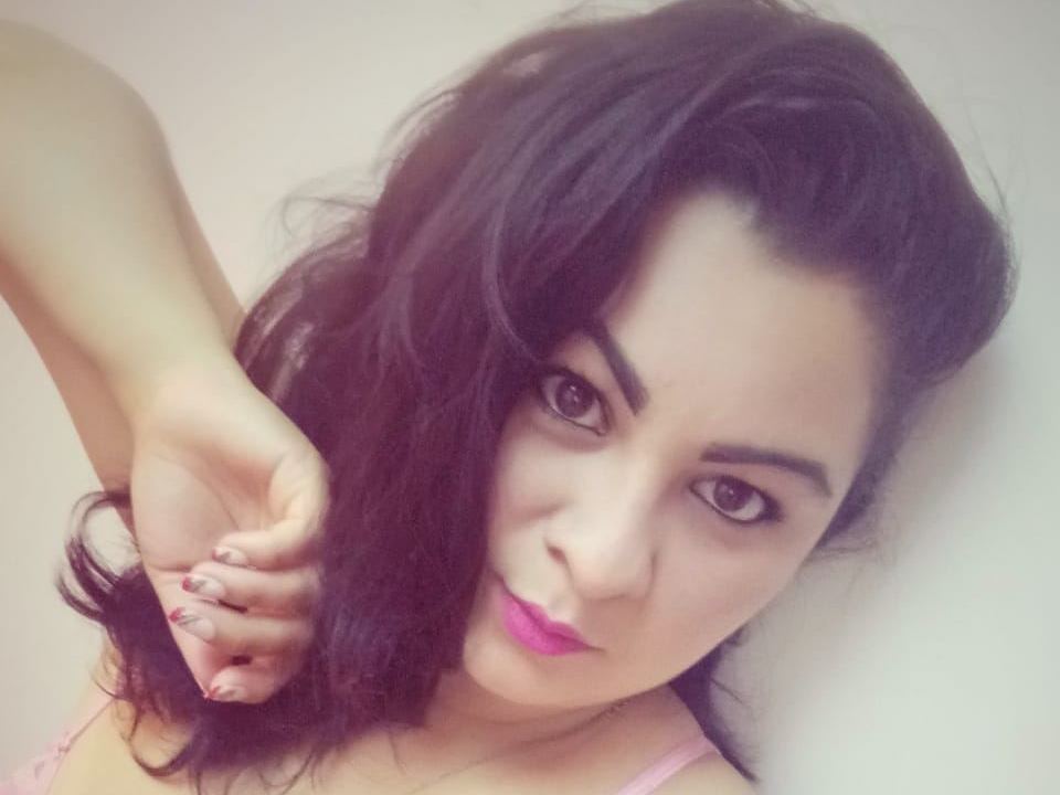Imagen de perfil de modelo de cámara web de Lily_Mullins