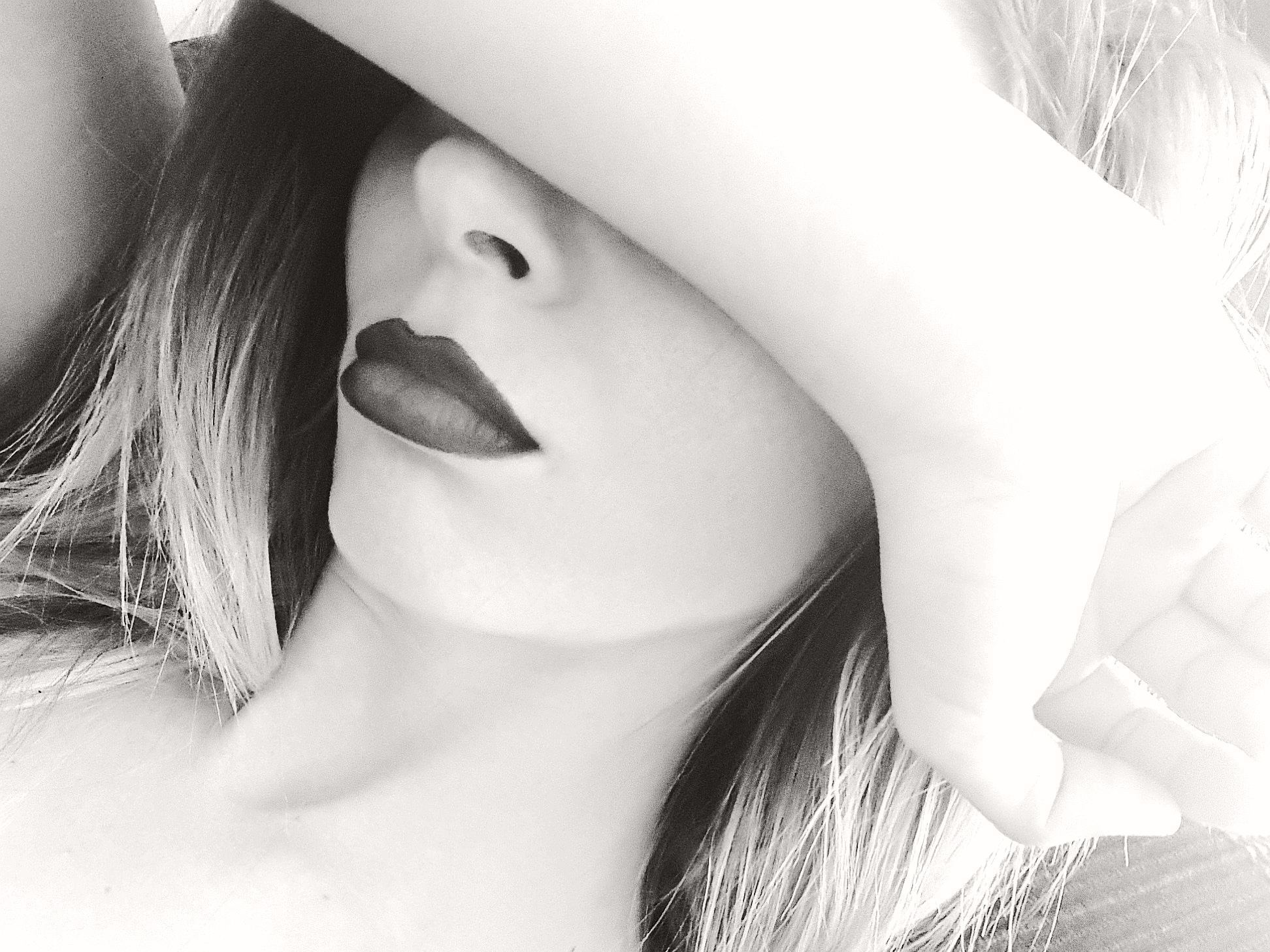 AlessandraKDD immagine del profilo del modello di cam