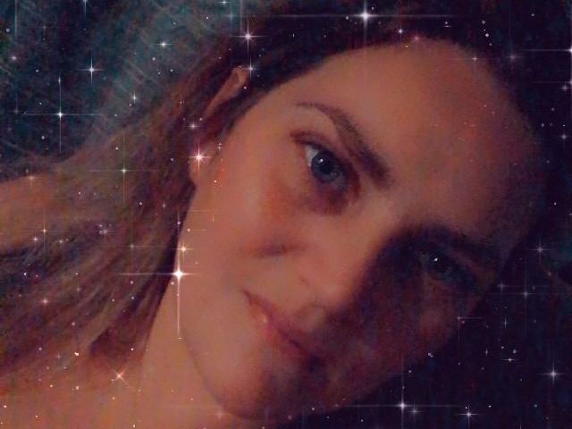 LeahWilliams Profilbild des Cam-Modells 