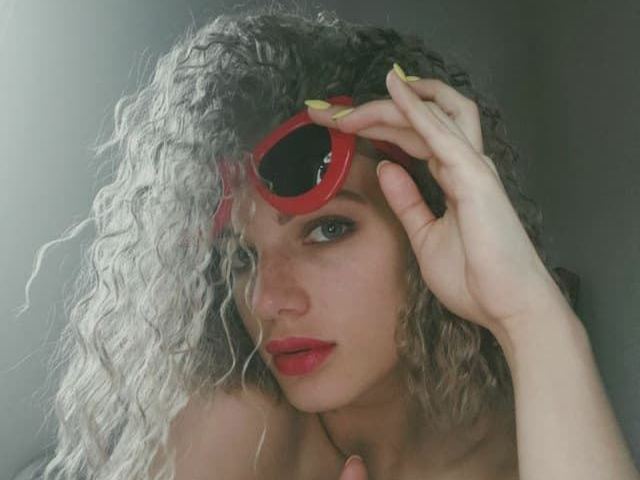 Imagen de perfil de modelo de cámara web de MiaSecretGirl