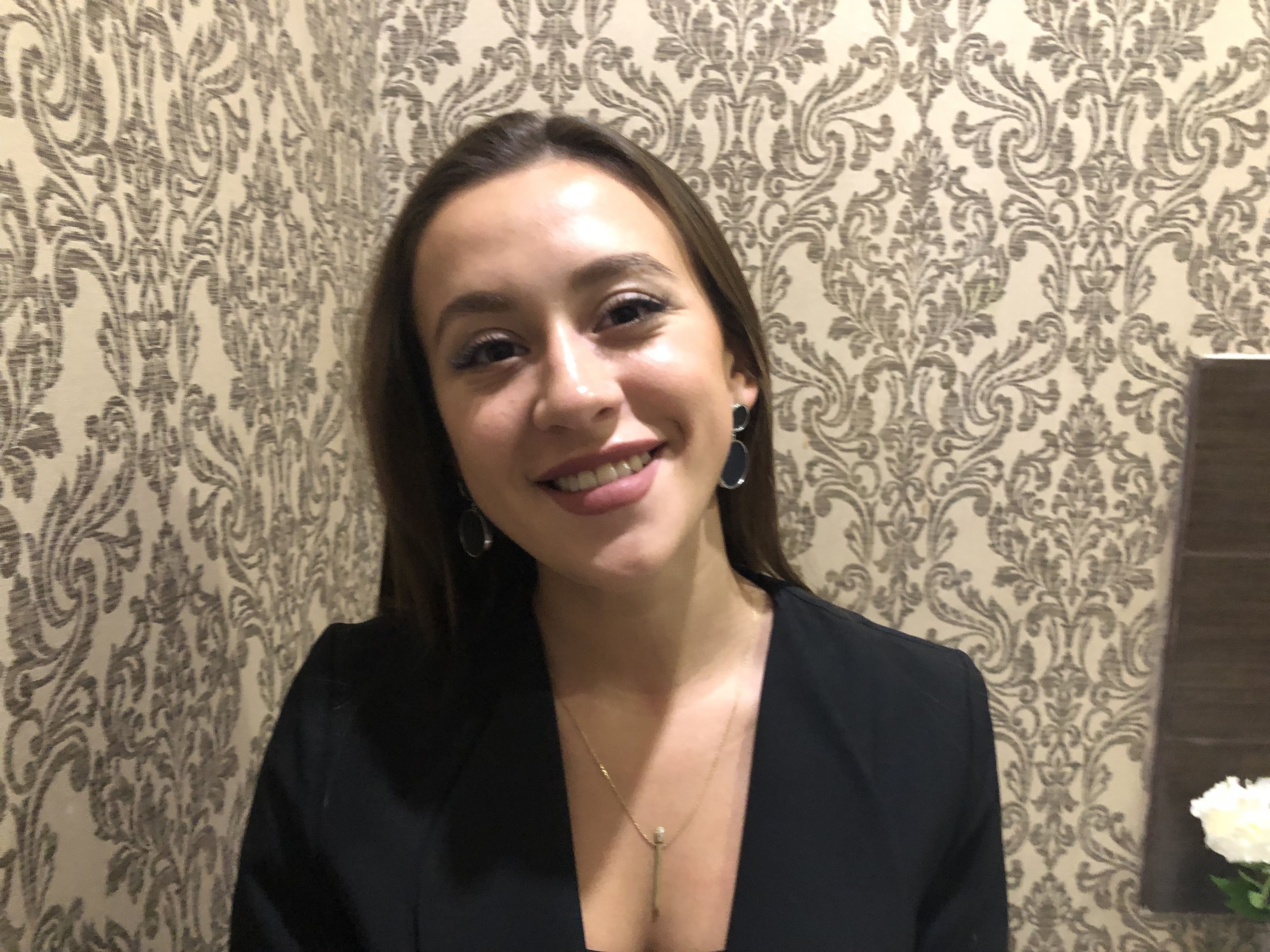 Imagen de perfil de modelo de cámara web de SafiraBanez