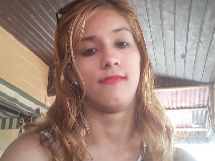 hotlieza immagine del profilo del modello di cam