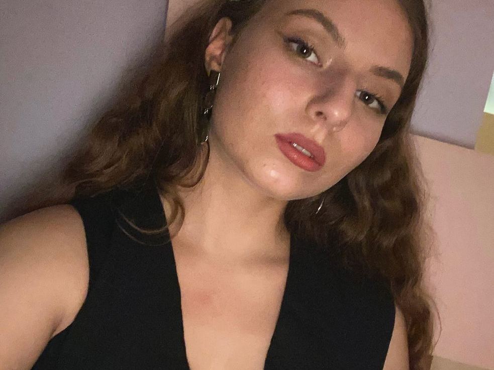 helensparrow profielfoto van cam model 