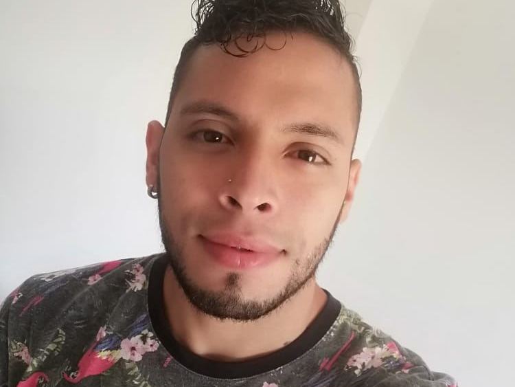 Foto de perfil de modelo de webcam de ThomyMills 
