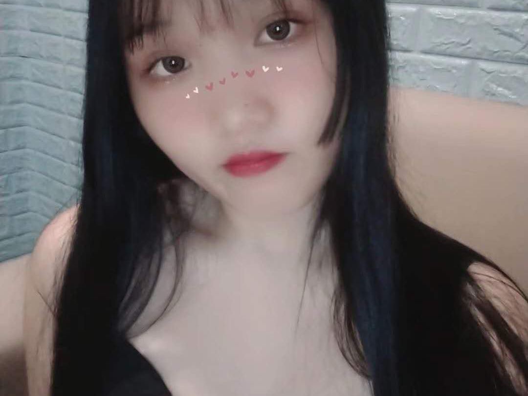 Image de profil du modèle de webcam CharminggirlXXOO