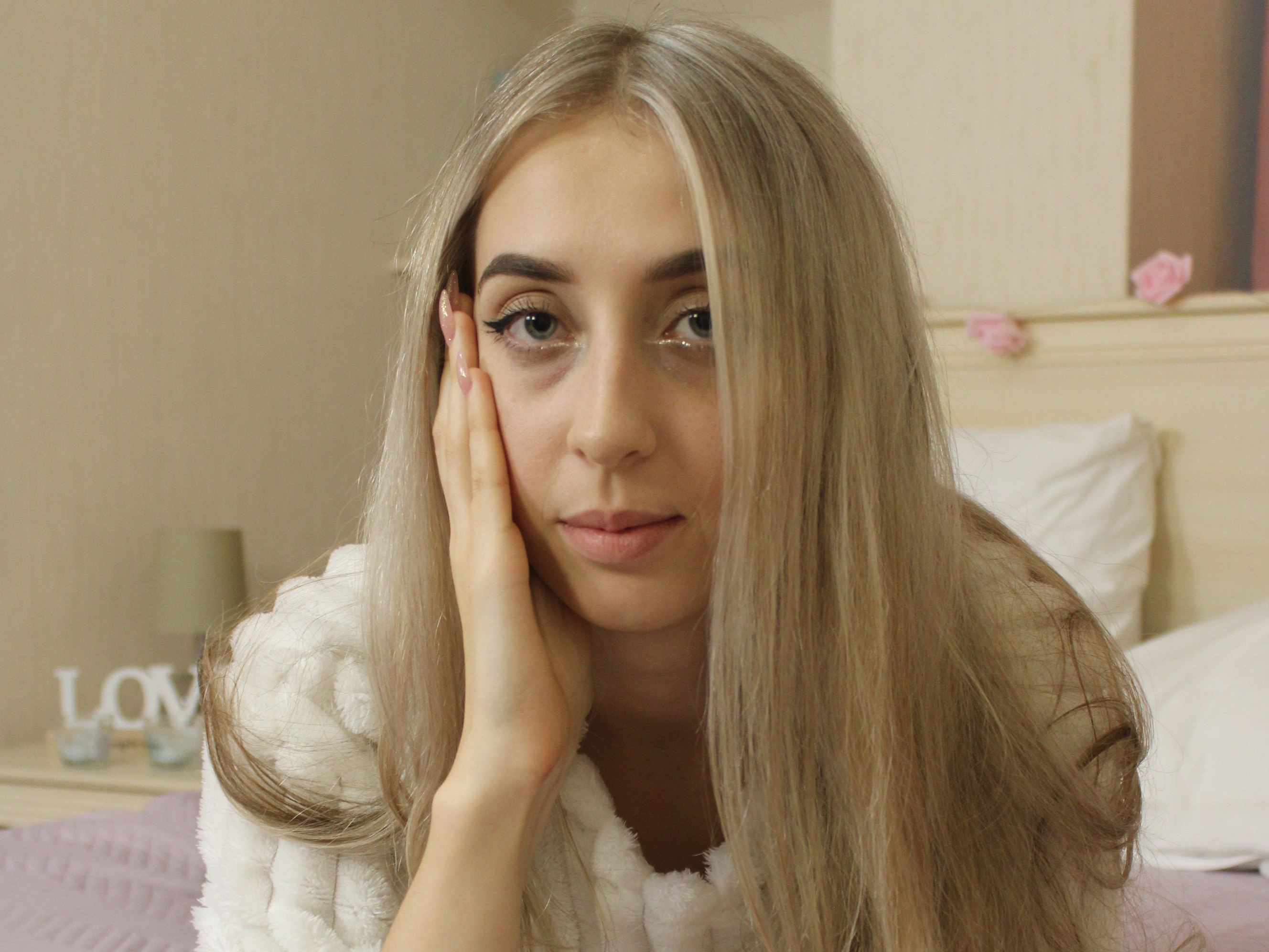 AmeliaCharlson immagine del profilo del modello di cam