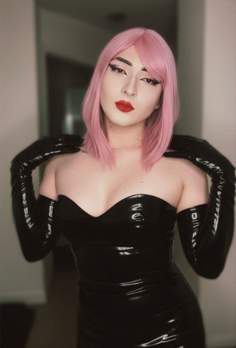 Darsteller UrsulaManver Foto 6