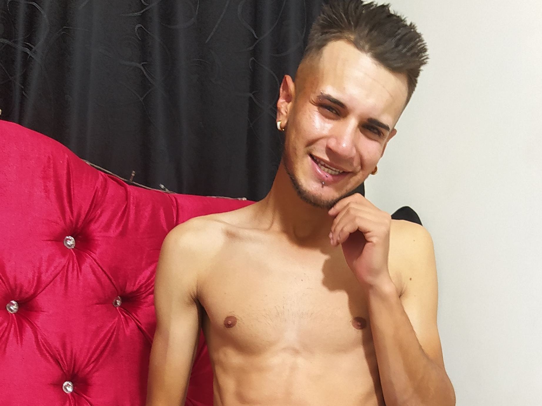 Profilbilde av Lucho_Fox webkamera modell