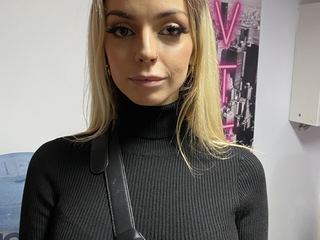 NoirElle profielfoto van cam model 