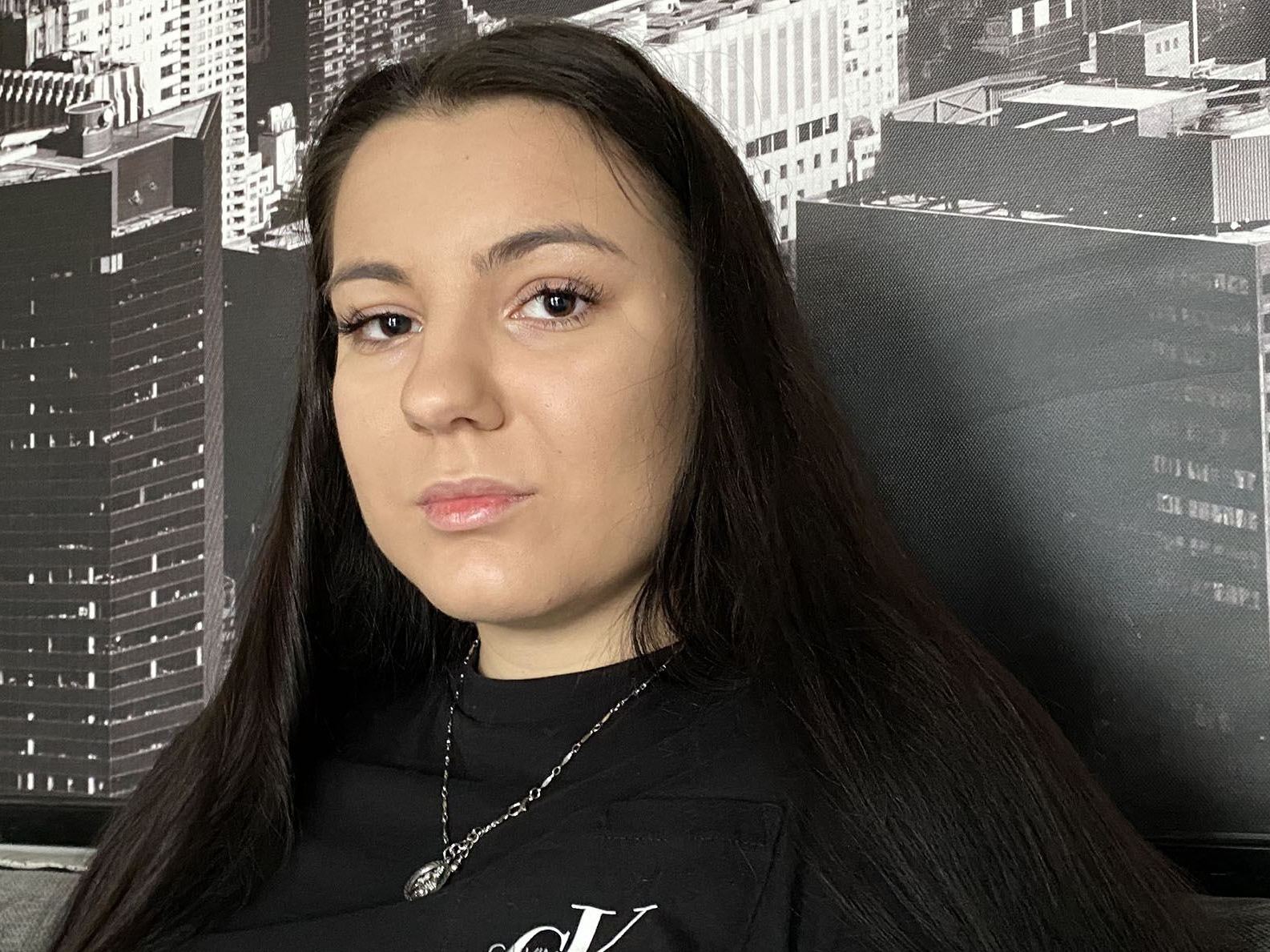 Imagen de perfil de modelo de cámara web de MurianaMadina