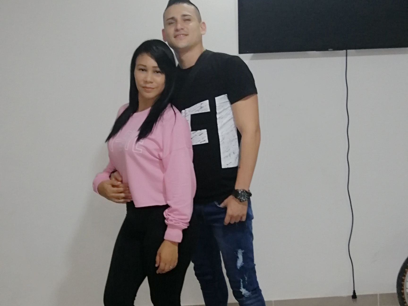 hotlatincouple19 Profilbild des Cam-Modells 