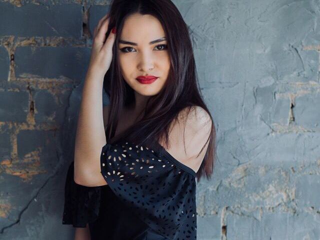 ice_n_fire cam model profile picture 