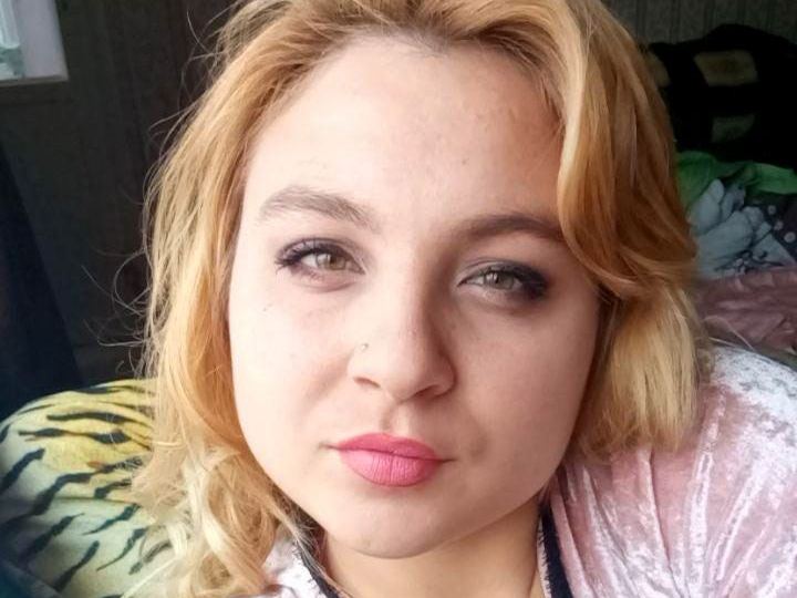 Imagen de perfil de modelo de cámara web de Irishy