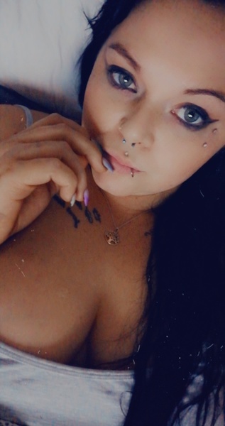 Utøver CurvyInkedGirl Bilde 1