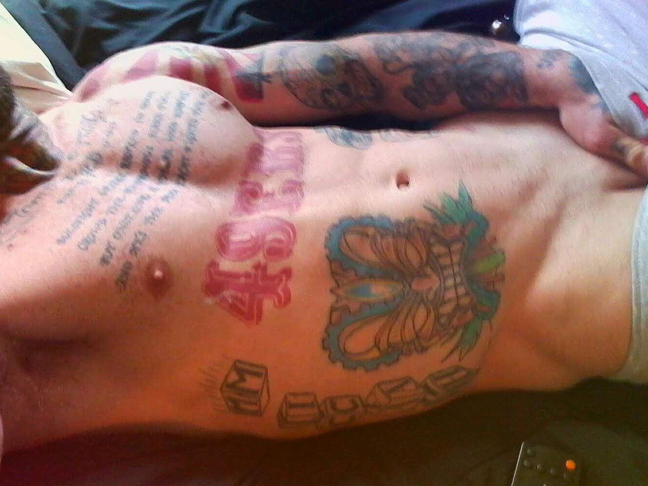 Dickdrama82 cam model profile picture 