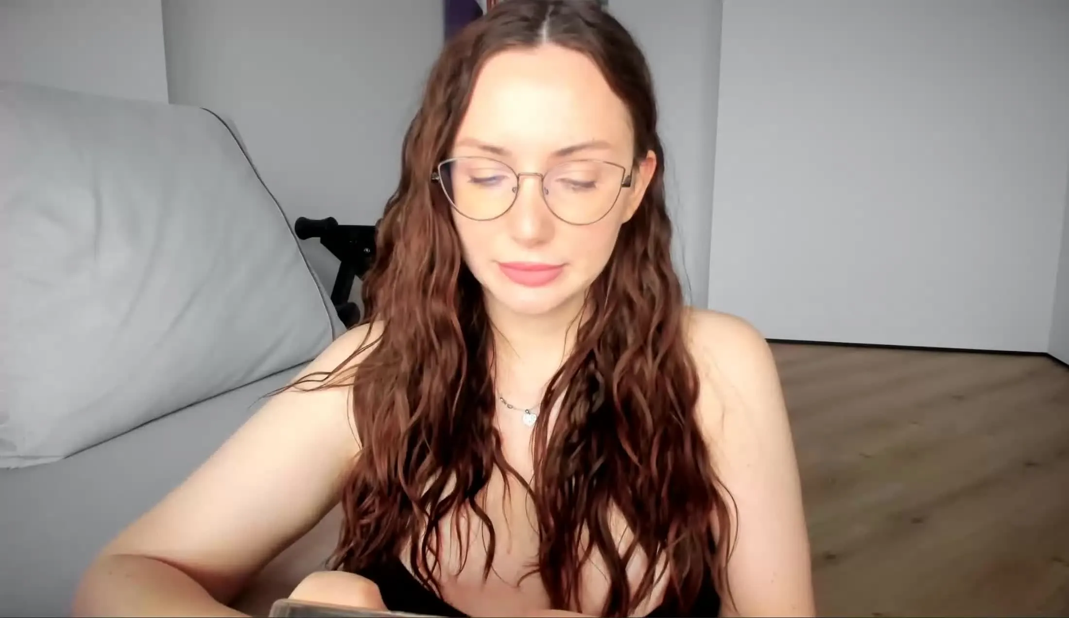 Artist xLETTYx Video 2