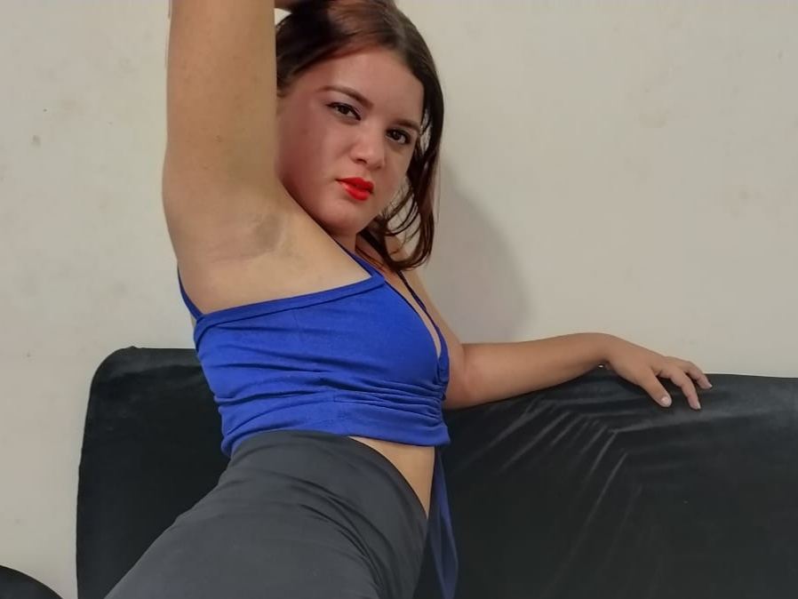 lovernlover profielfoto van cam model 