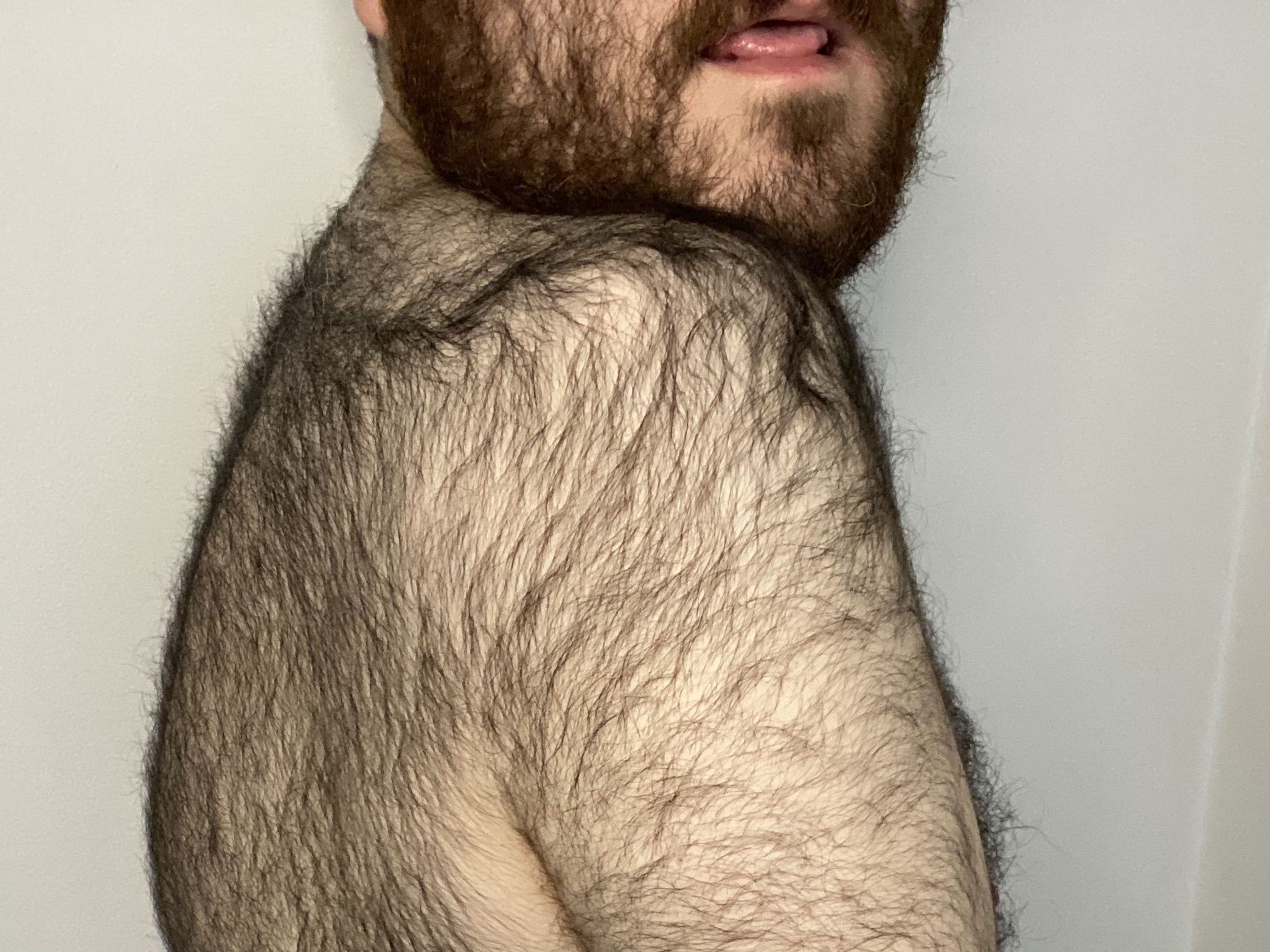 very_hairy profielfoto van cam model 