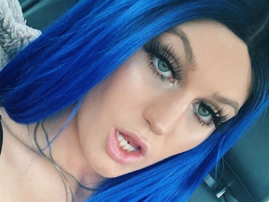DirtyGrlLilly Profilbild des Cam-Modells 