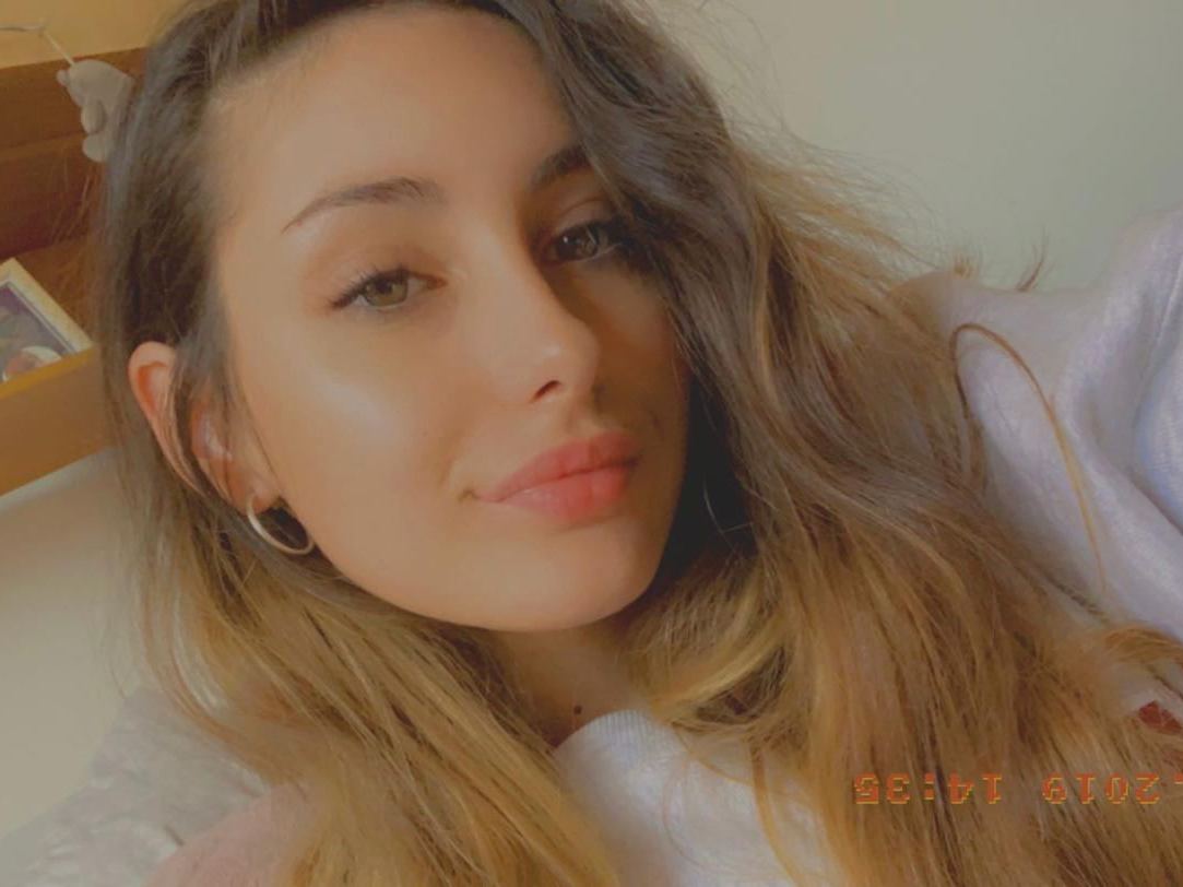 JuliaMate profielfoto van cam model 