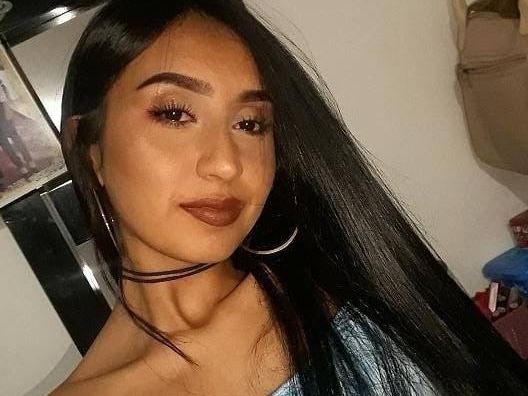 Imagen de perfil de modelo de cámara web de pocahontas8